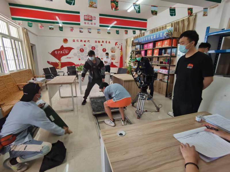 桐庐县广告片拍摄公司：极简主义践行者，少即是多的视觉哲学